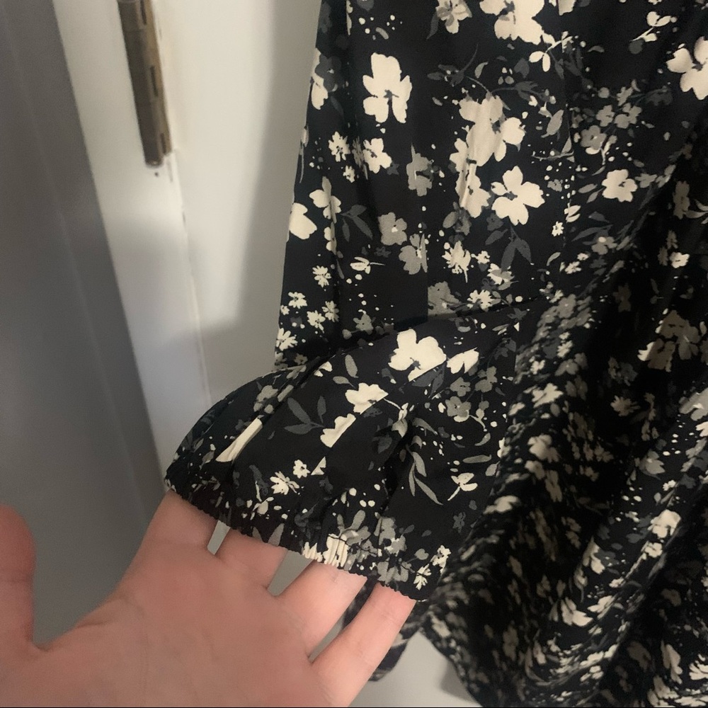 Old Navy Dress - Picture 3 of 4